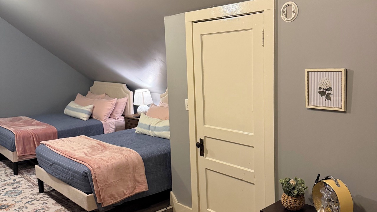 Photo of Bedroom in Russellville