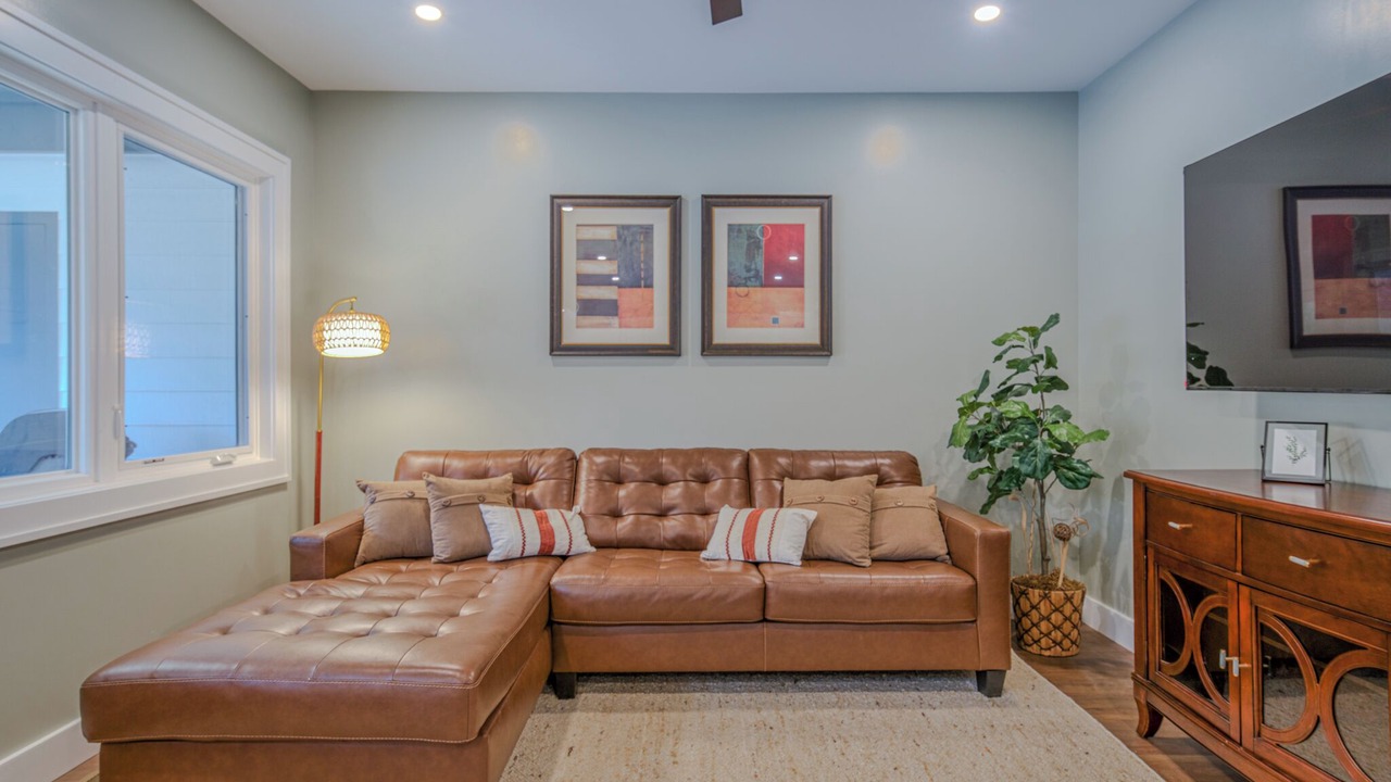 Photo of Livingroom in Asheville