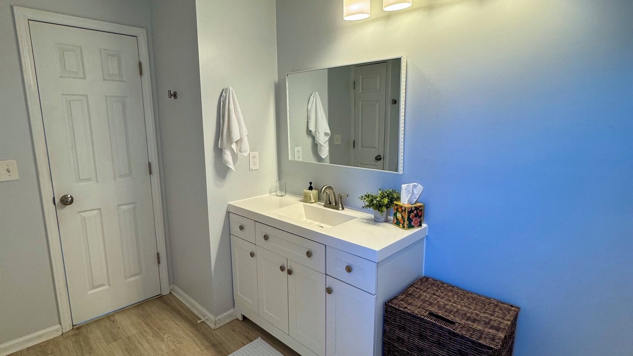 Photo of Bathroom in Murraysville