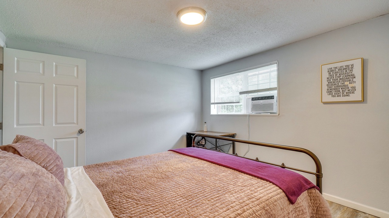 Photo of Bedroom in Knoxville