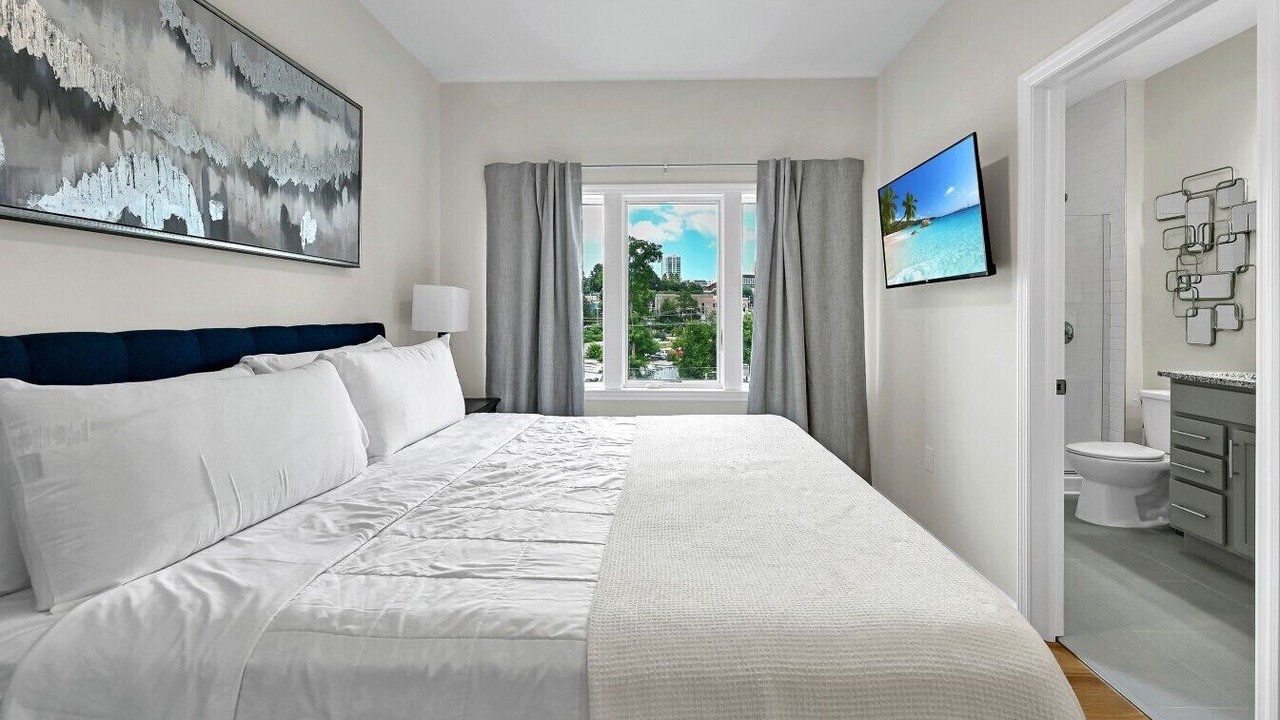 Photo of Bedroom in Asheville