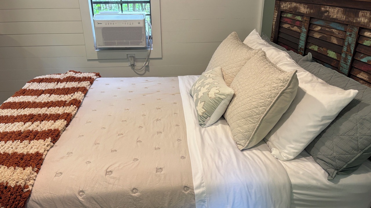 Photo of Bedroom in Reliance