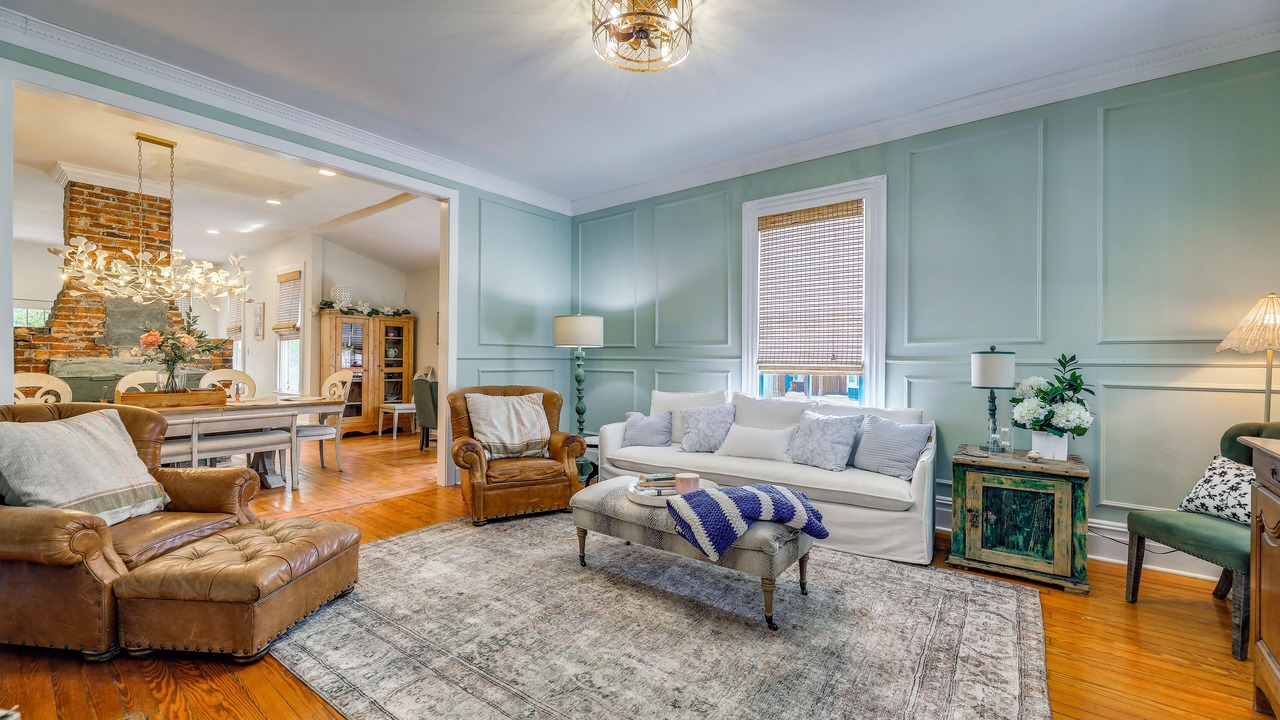 Photo of Livingroom in New Bern