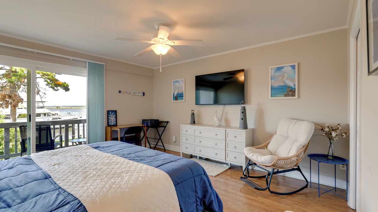 Photo of Bedroom in Fairfield Harbour