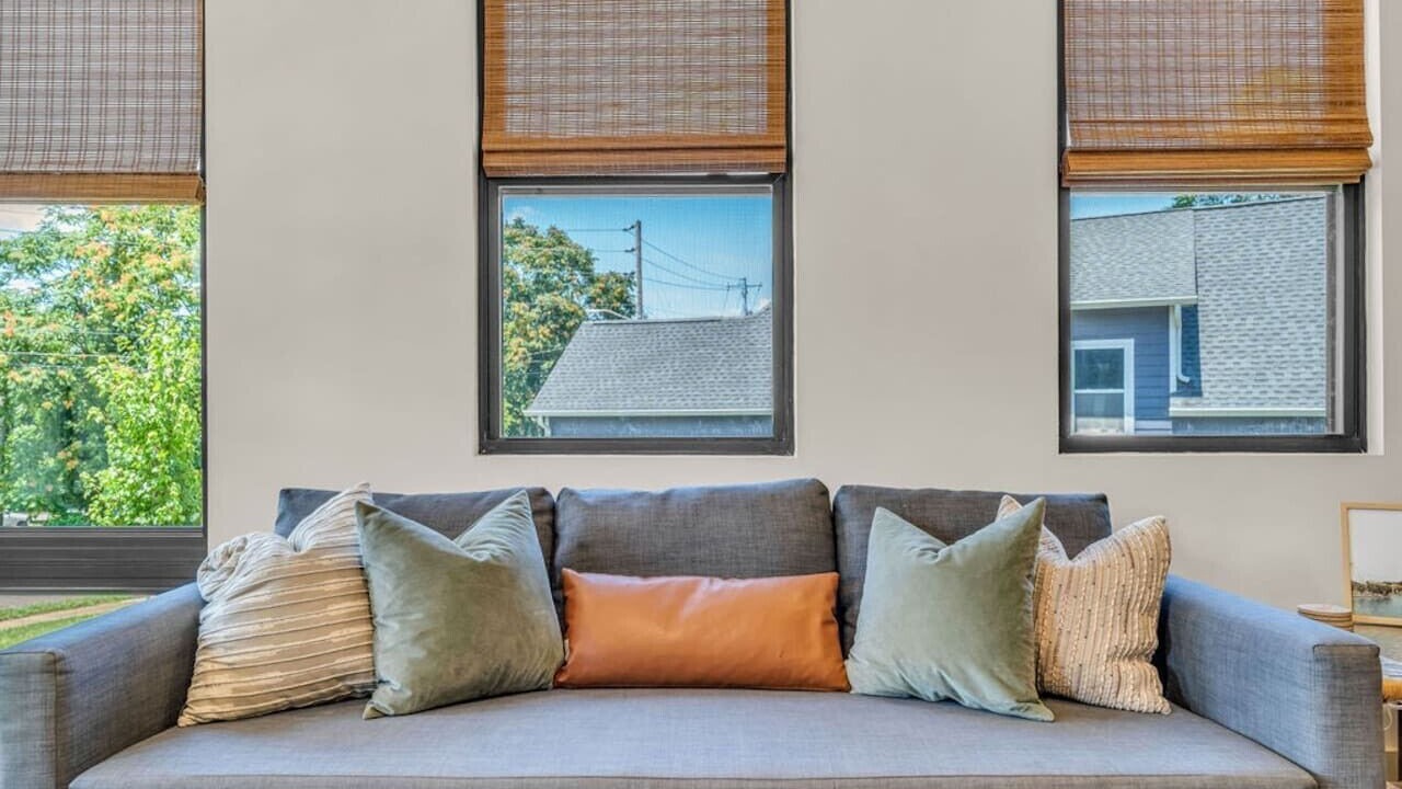 Photo of Livingroom in Knoxville