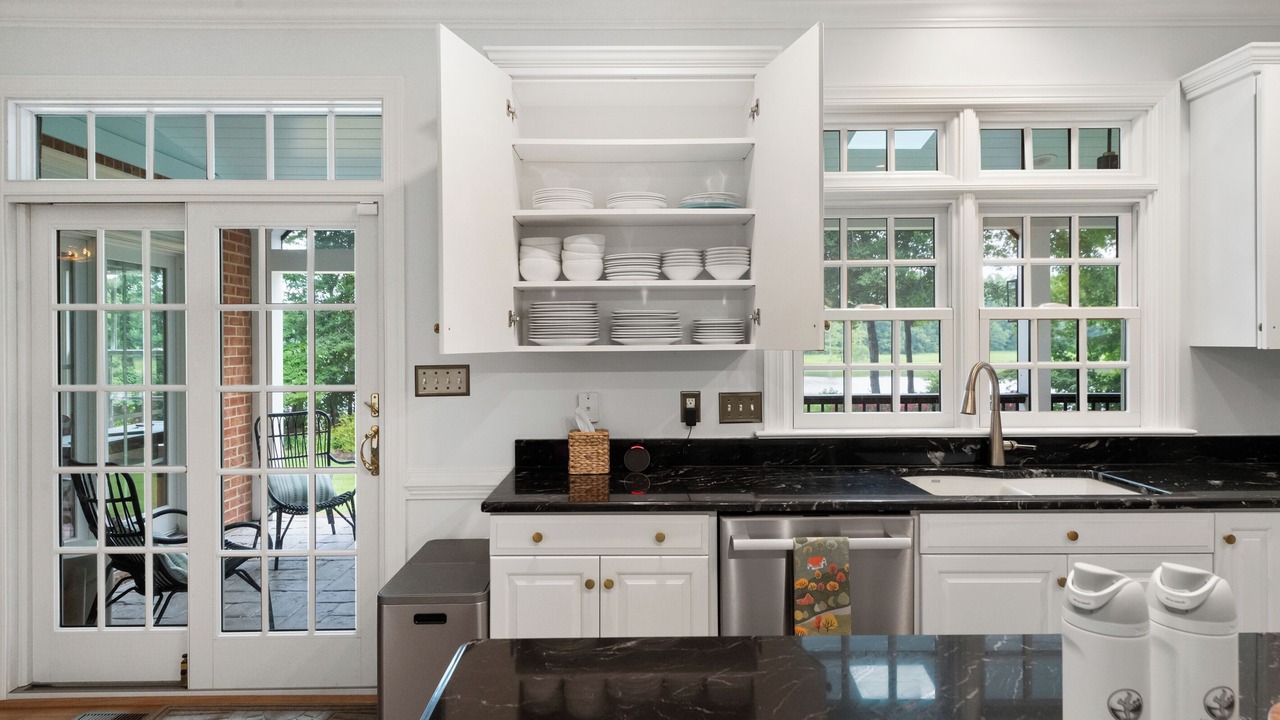 Photo of Kitchen in Charles City