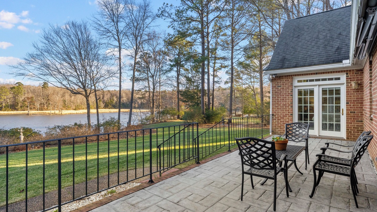 Photo of Patio Balcony in Charles City