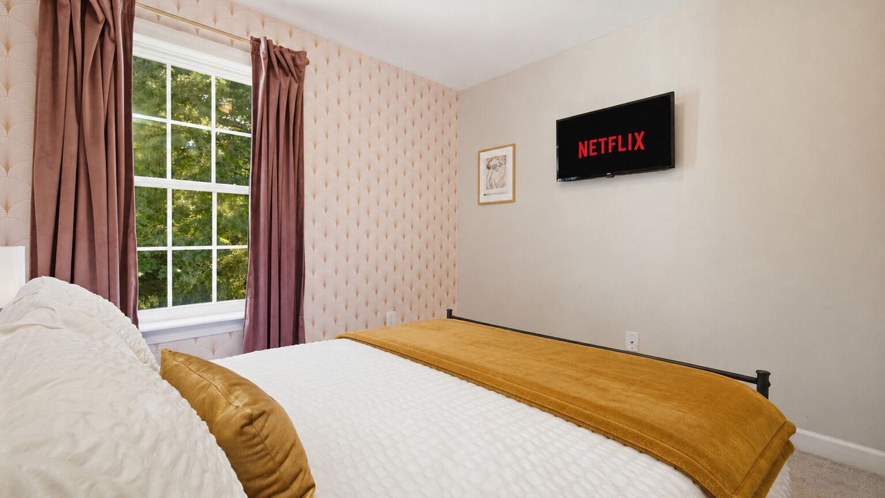 Photo of Bedroom in Northwest Raleigh
