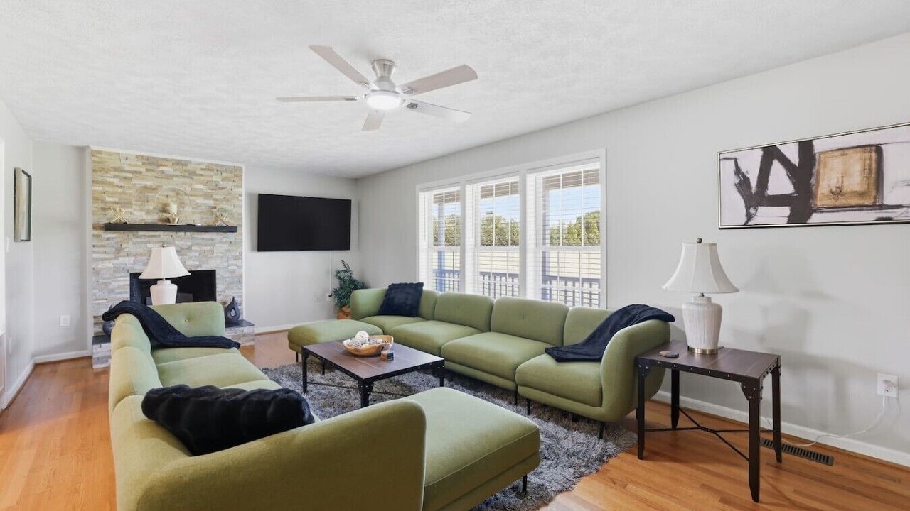 Photo of Livingroom in Quinton
