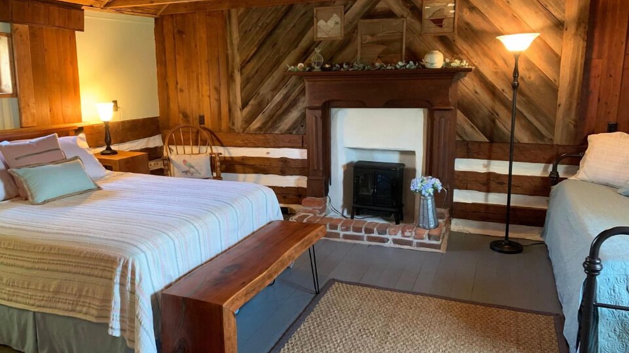 Photo of Bedroom in Cullen