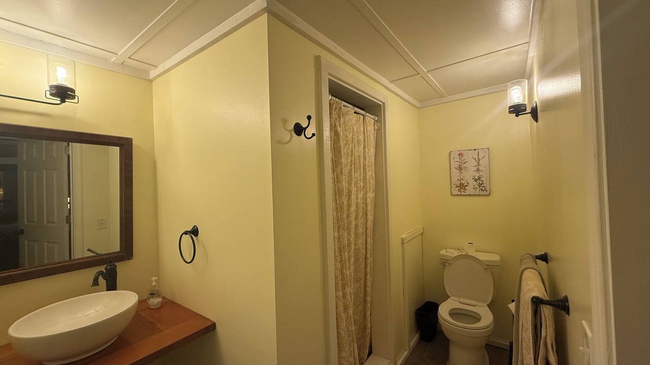 Photo of Bathroom in Cullen