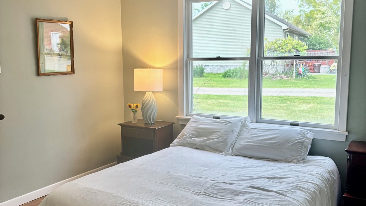 Photo of Bedroom in Shady Spring
