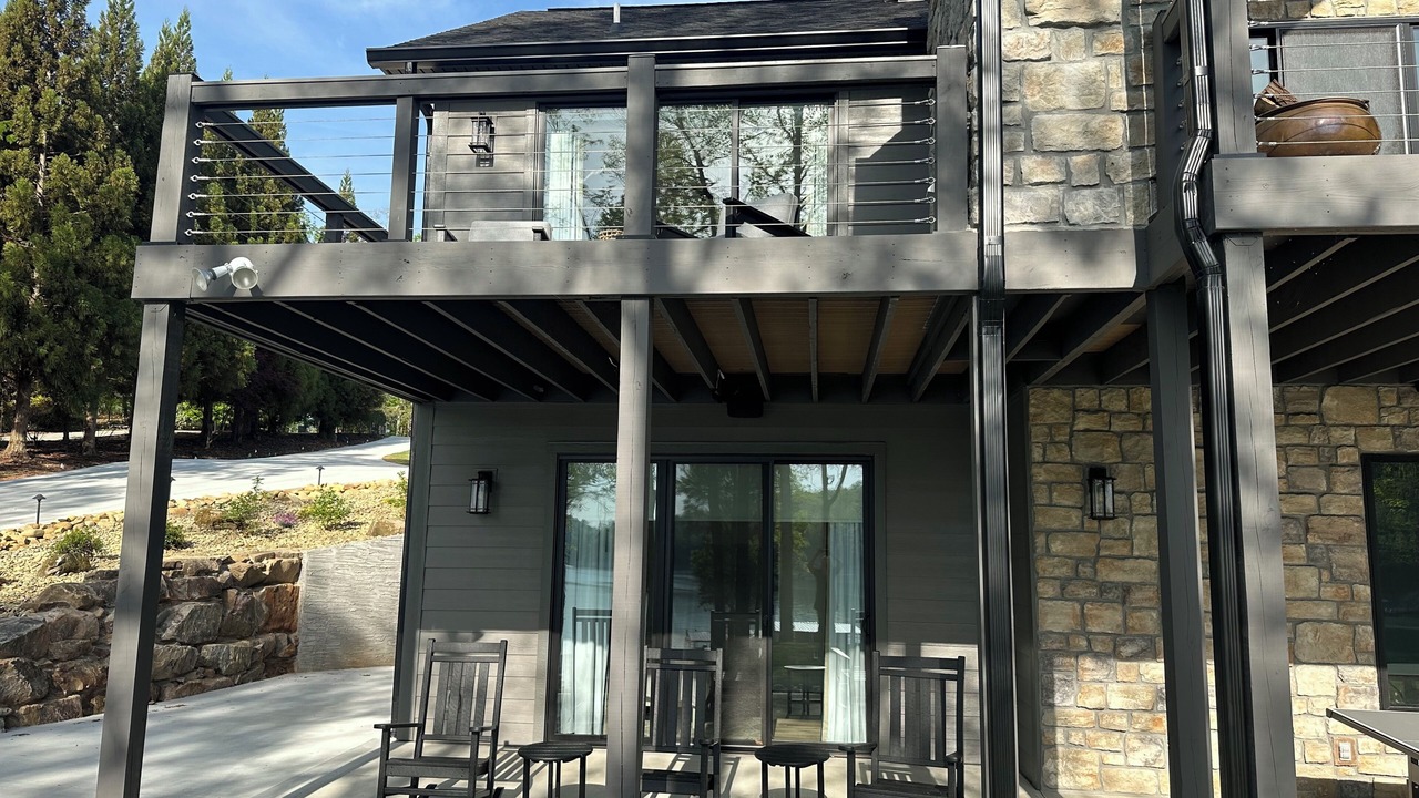 Photo of Patio Balcony in Big Creek