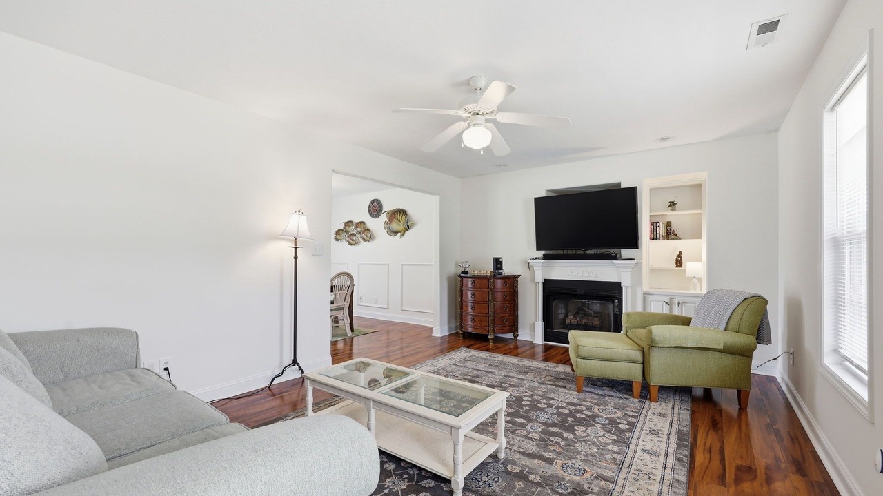 Photo of Livingroom in Morehead City