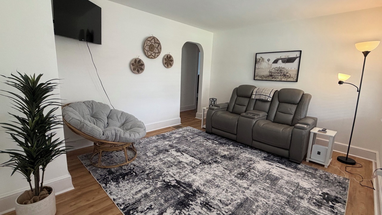 Photo of Livingroom in Danville