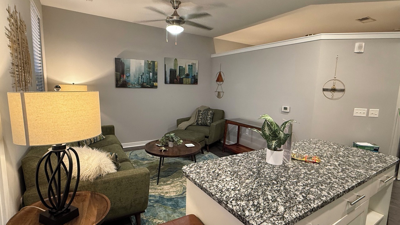 Photo of Livingroom in Chapel Hill