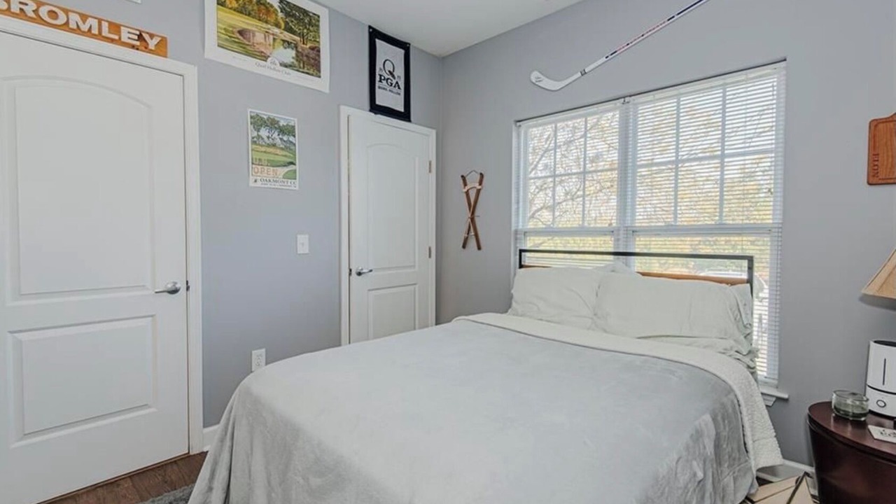 Photo of Bedroom in Elon