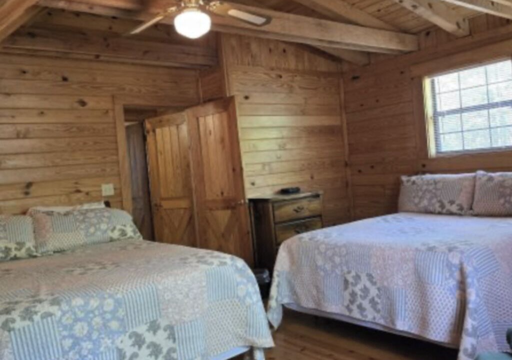 Photo of Bedroom in Oneida
