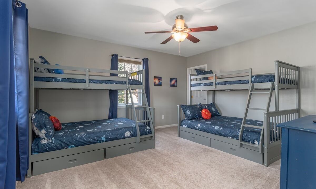 Photo of Bedroom in Burnsville