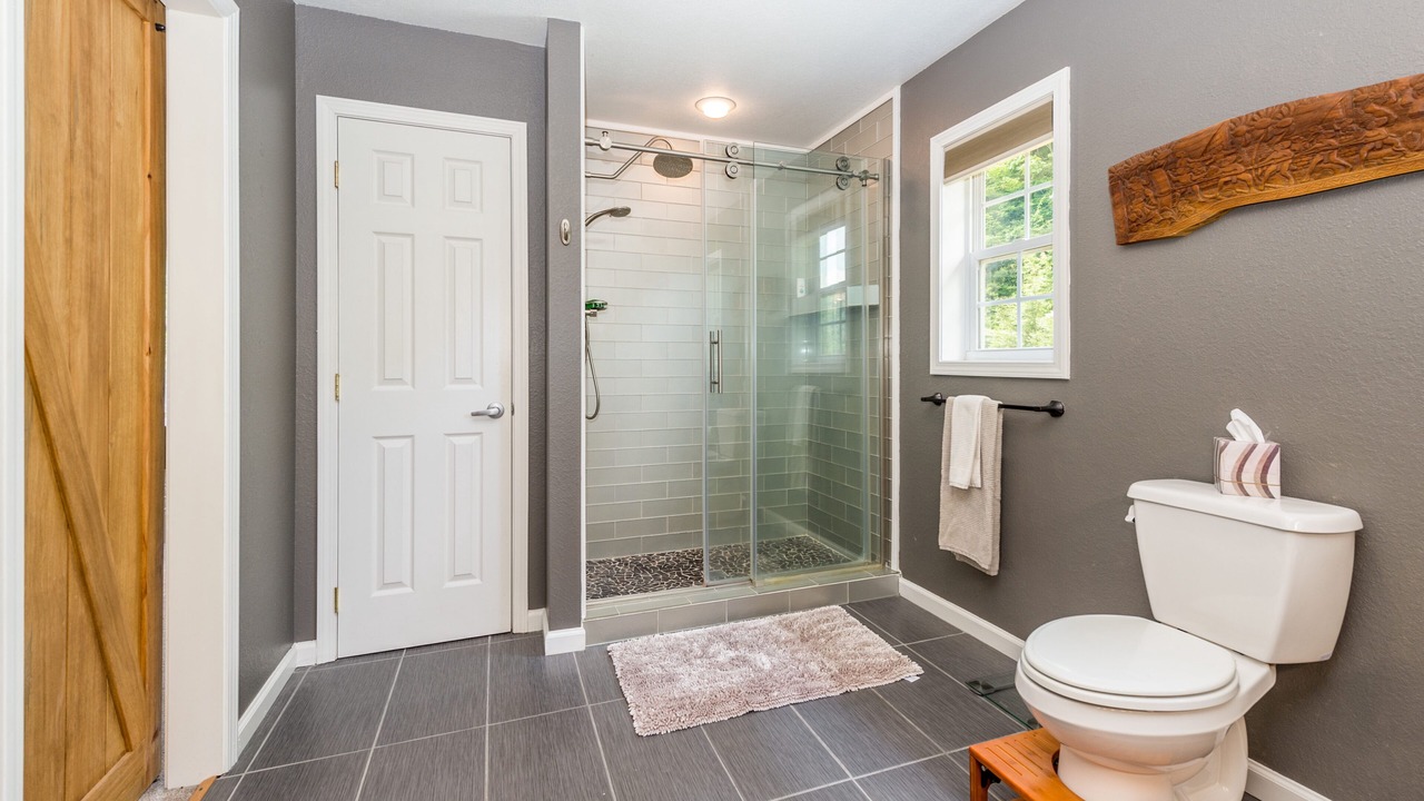 Photo of Bathroom in Burnsville