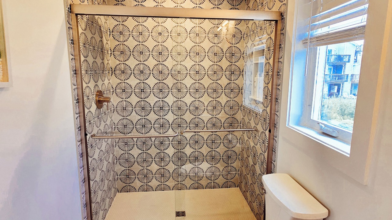 Photo of Bathroom in Sea Scape