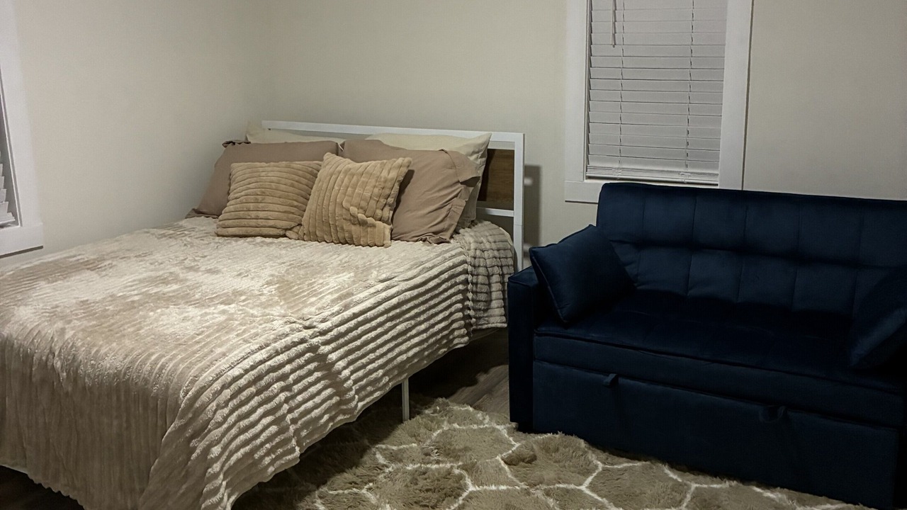 Photo of Bedroom in Roxboro
