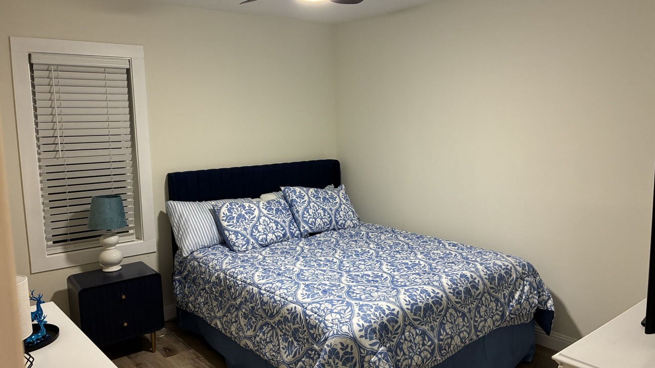 Photo of Bedroom in Roxboro