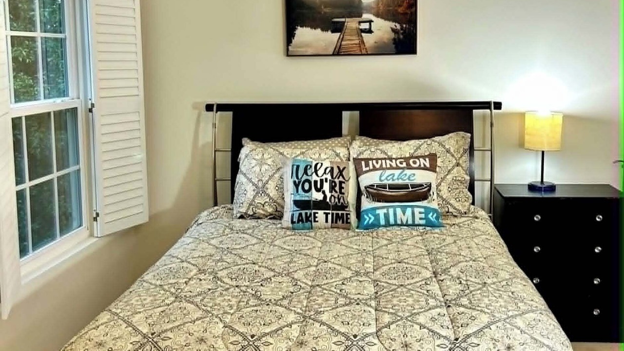 Photo of Bedroom in Burlington
