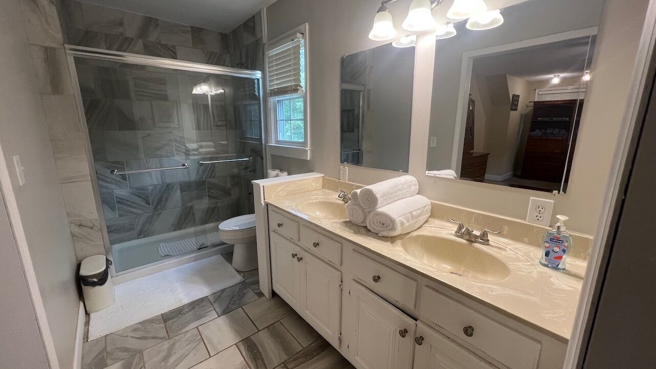 Photo of Bathroom in Easley
