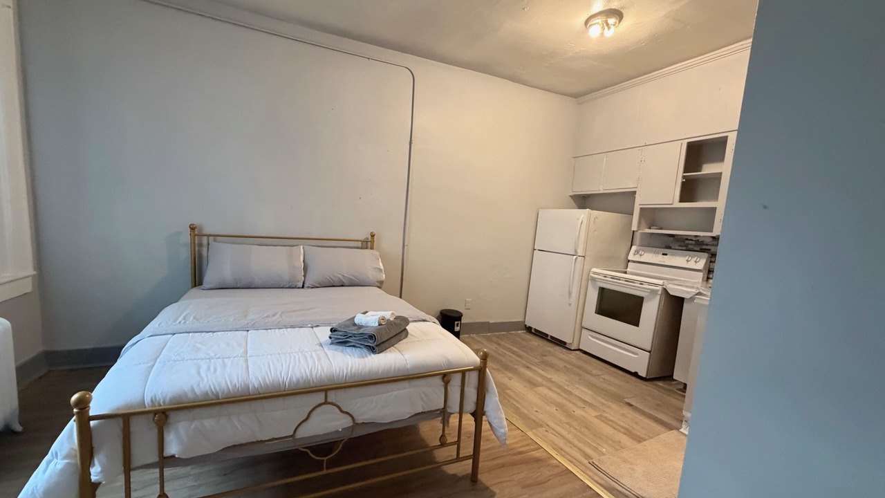 Photo of Bedroom in Eden