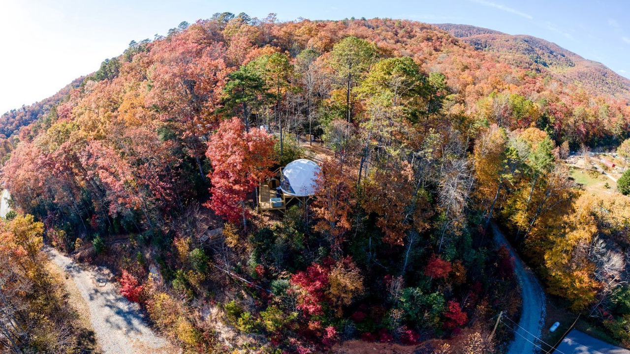 Photo of Outdoor in Balsam Grove