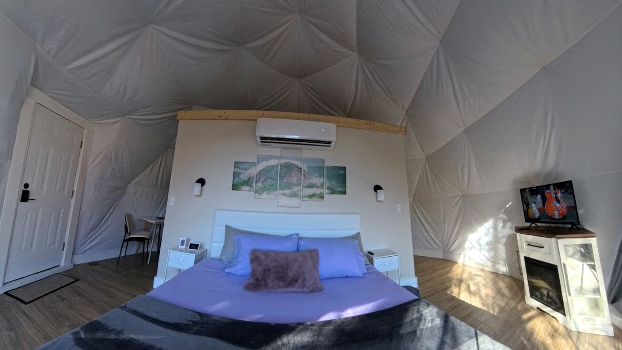 Photo of Bedroom in Balsam Grove