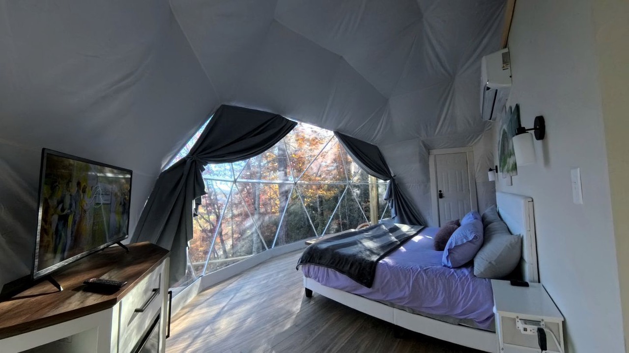 Photo of Bedroom in Balsam Grove