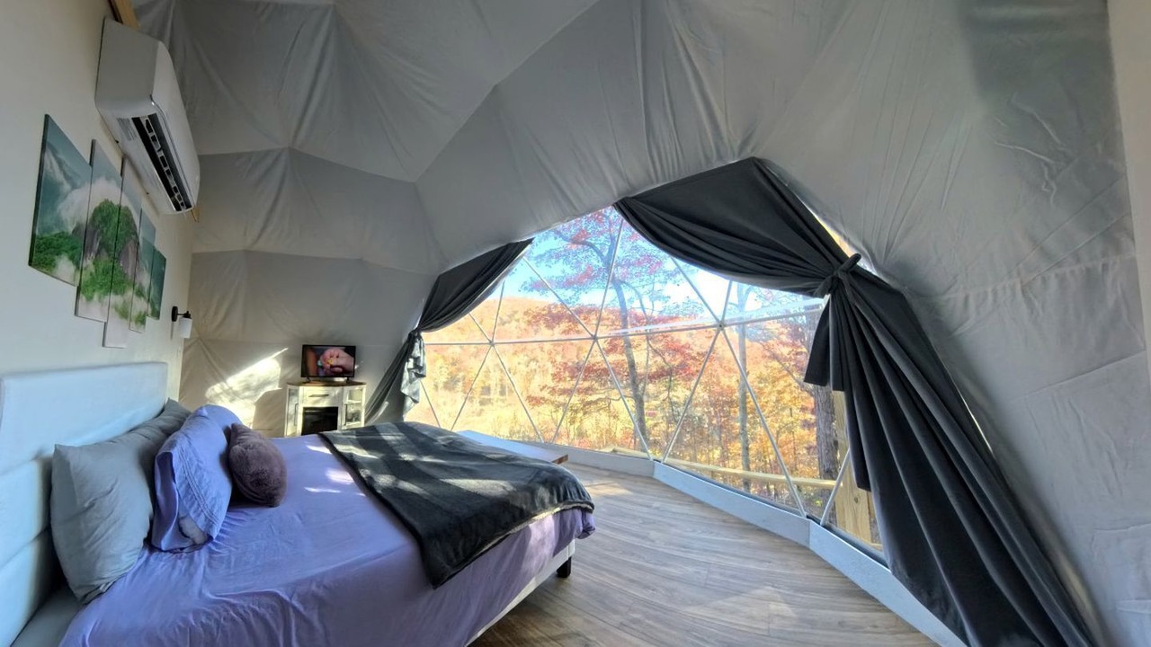 Photo of Bedroom in Balsam Grove