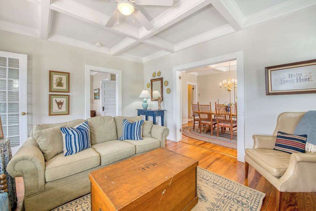 Photo of Livingroom in Lake Junaluska
