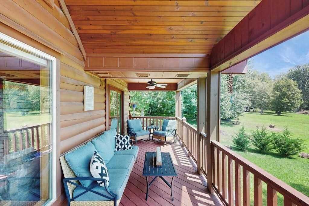 Photo of Patio Balcony in Mills River
