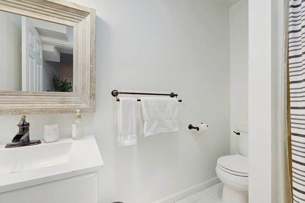 Photo of Bathroom in Royal Pines