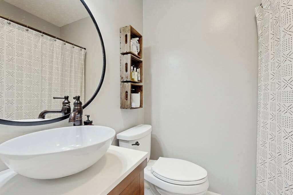 Photo of Bathroom in Royal Pines