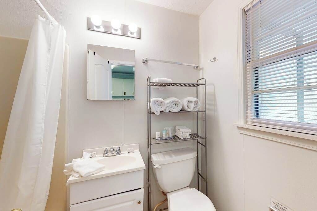 Photo of Bathroom in Flat Rock