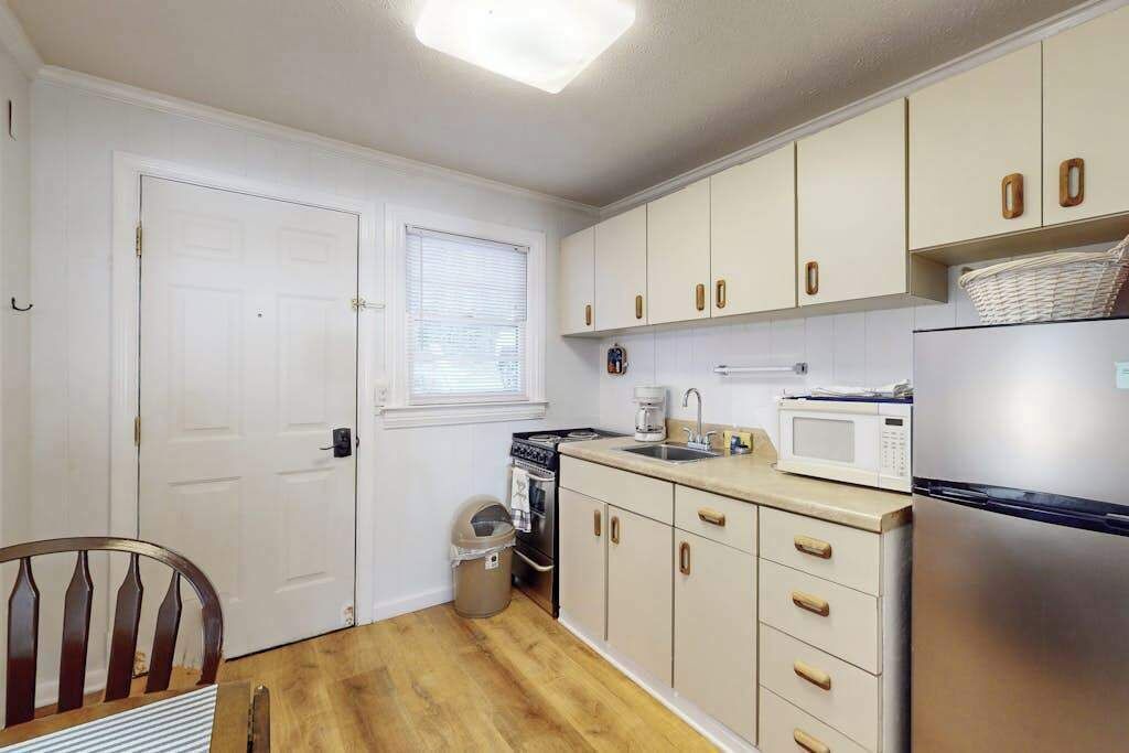 Photo of Kitchen in Flat Rock