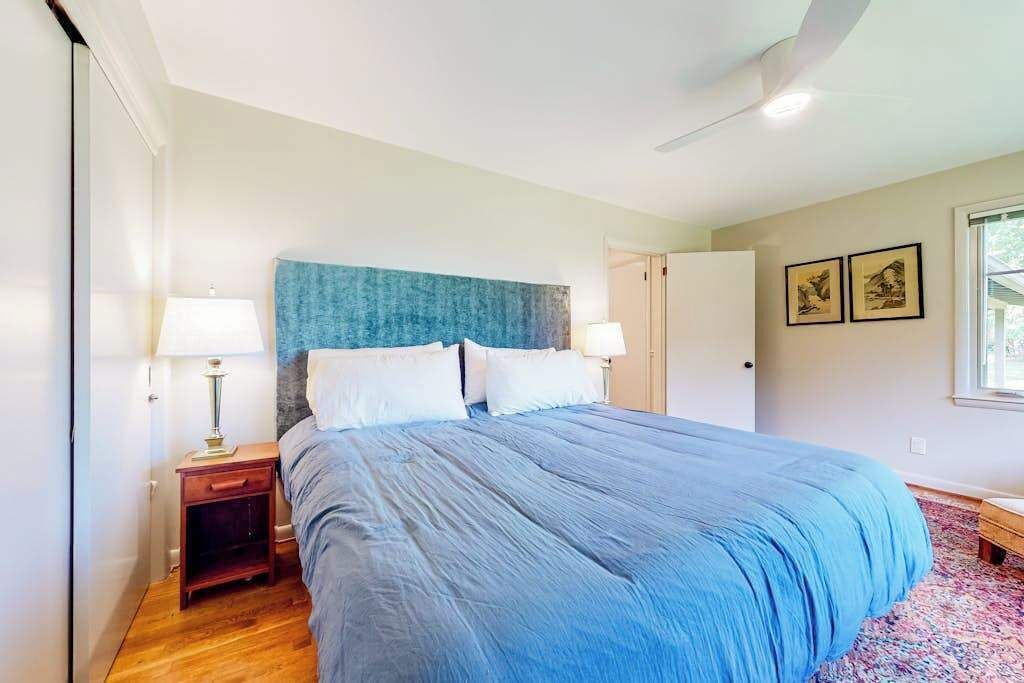 Photo of Bedroom in Flat Rock