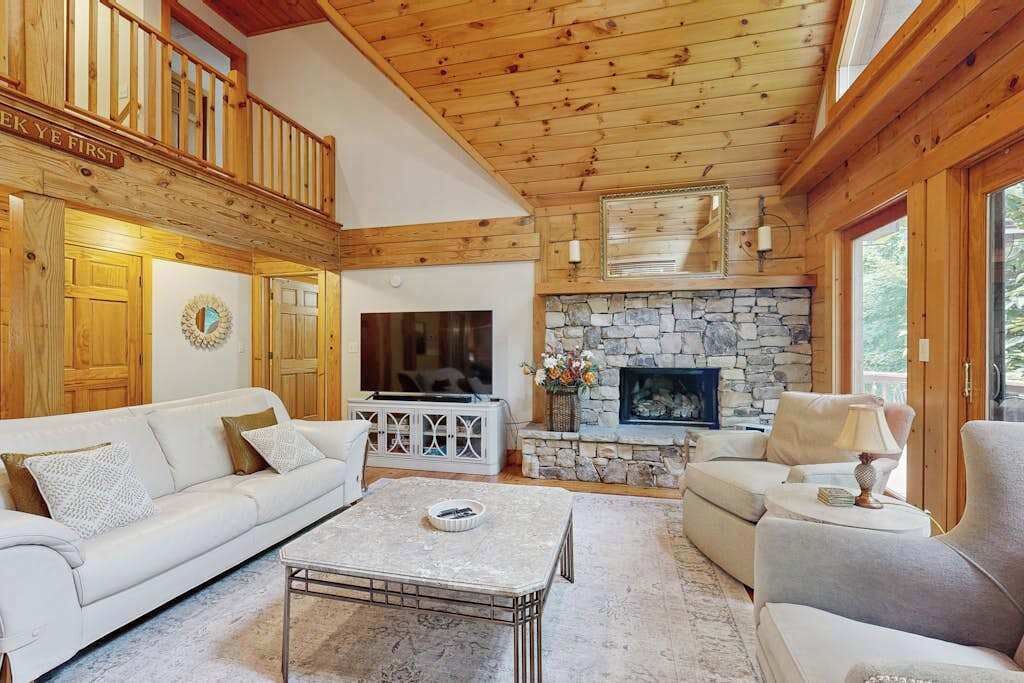 Photo of Livingroom in Mountain Vista