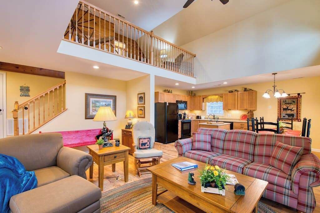 Photo of Livingroom in Lake Junaluska