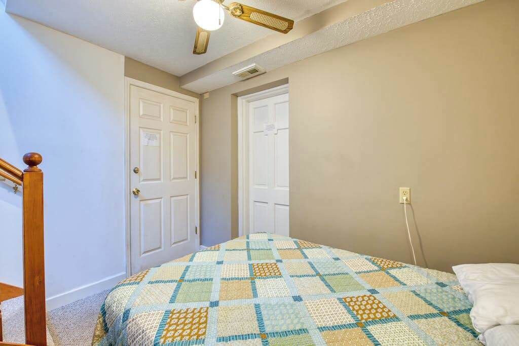 Photo of Bedroom in Lake Junaluska