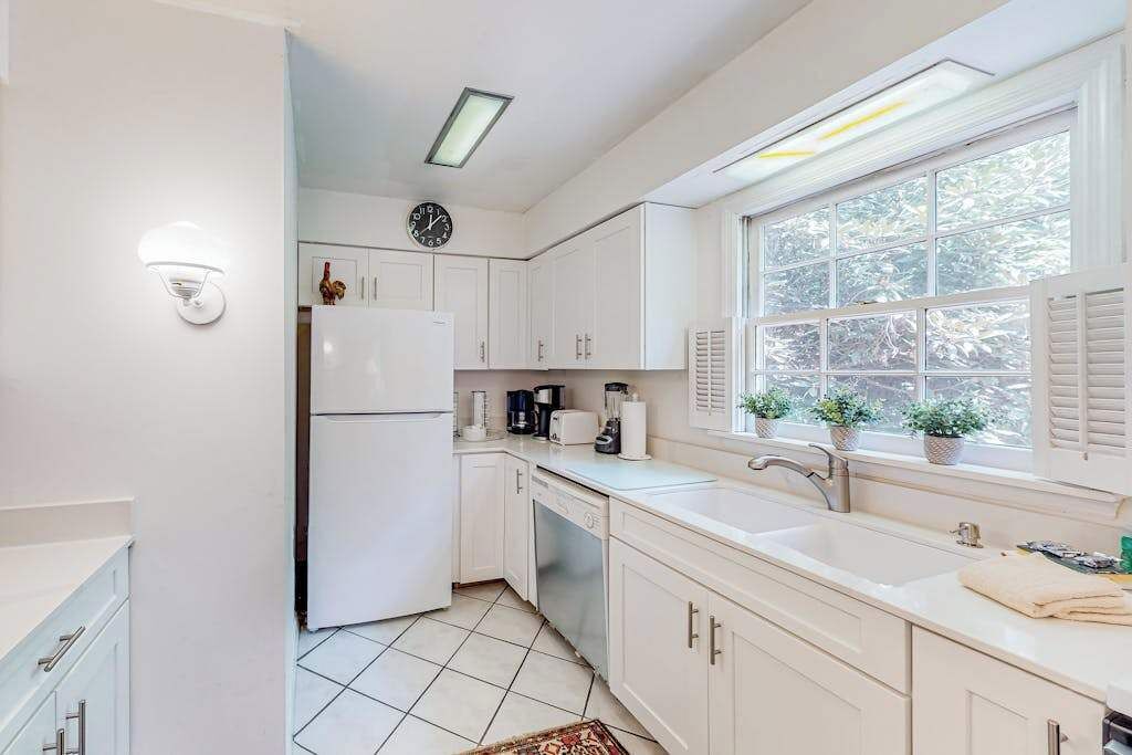 Photo of Kitchen in Lake Sequoyah
