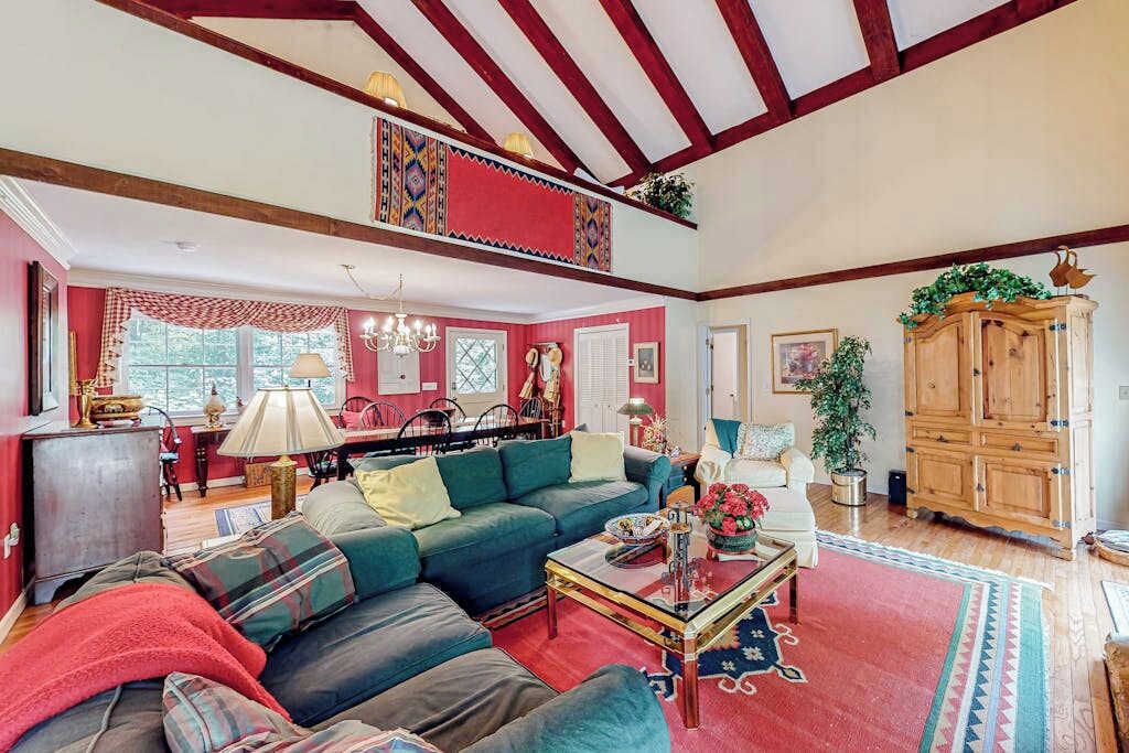 Photo of Livingroom in Lake Sequoyah