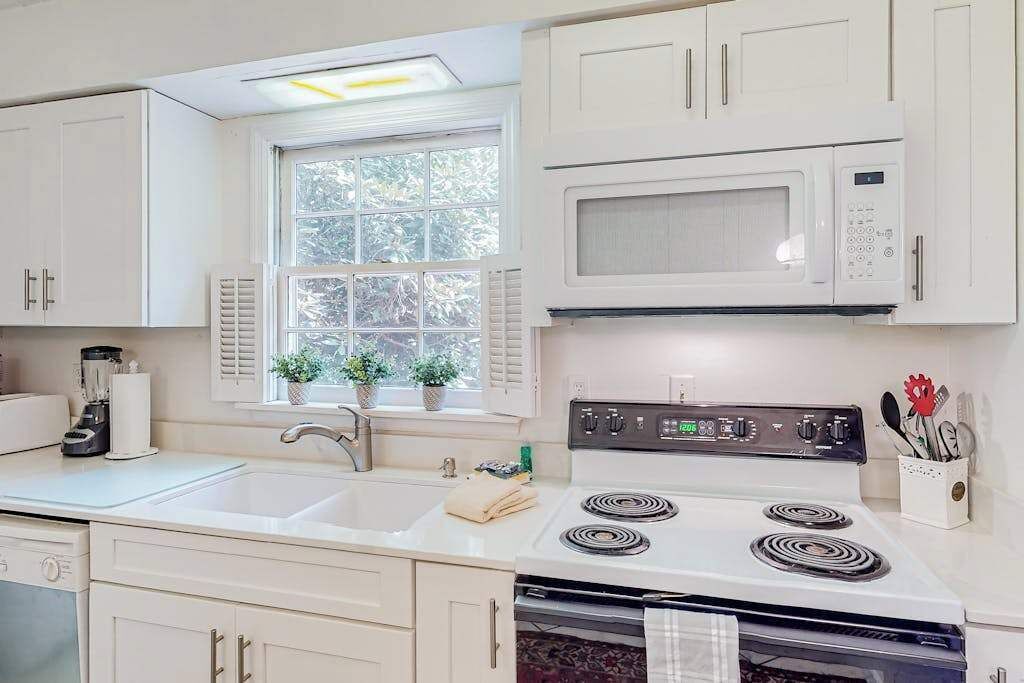 Photo of Kitchen in Lake Sequoyah