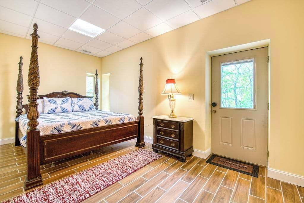 Photo of Bedroom in Sylva