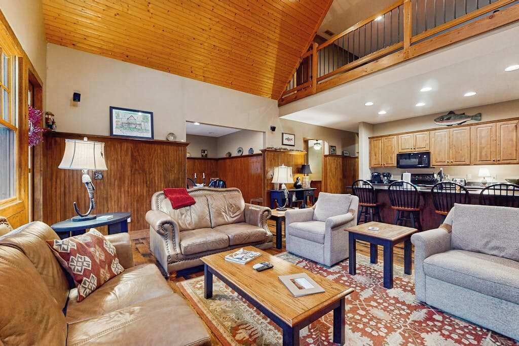 Photo of Livingroom in Sylva