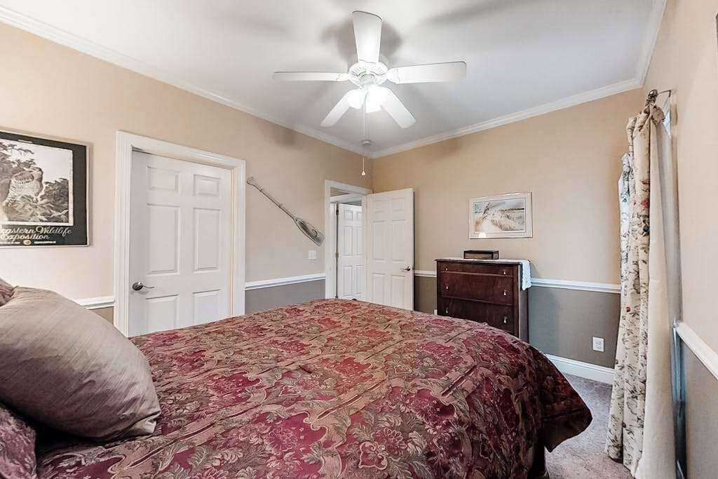 Photo of Bedroom in Sylva